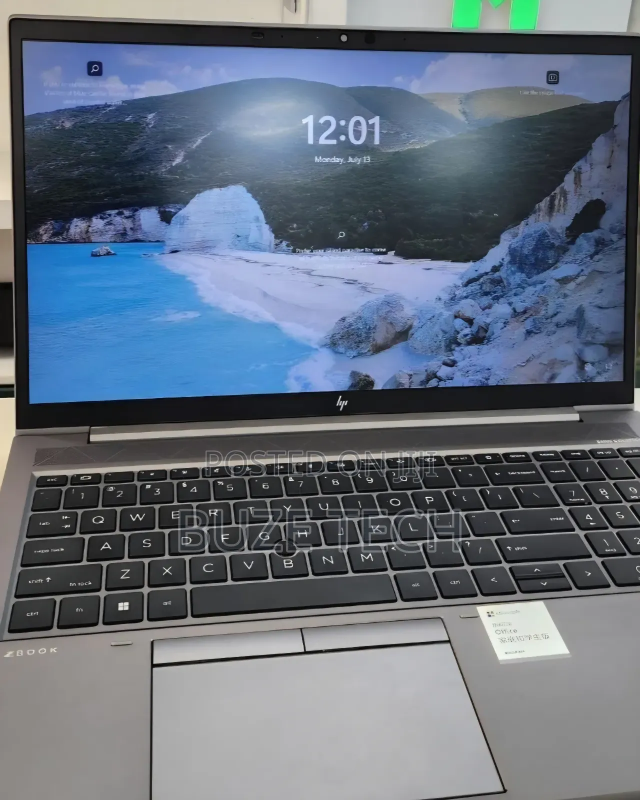 New Laptop HP ZBook Firefly G8 16GB Intel Core i7 SSD 512GB