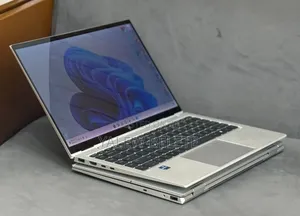 New Laptop HP EliteBook 1040 G8 16GB Intel Core i7 SSD 512GB