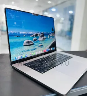 New Laptop Apple MacBook Pro 2021 M1 16GB Apple M1 Pro SSD 512GB