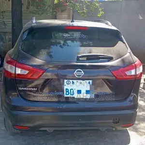 Nissan Qashqai 2016 Gray