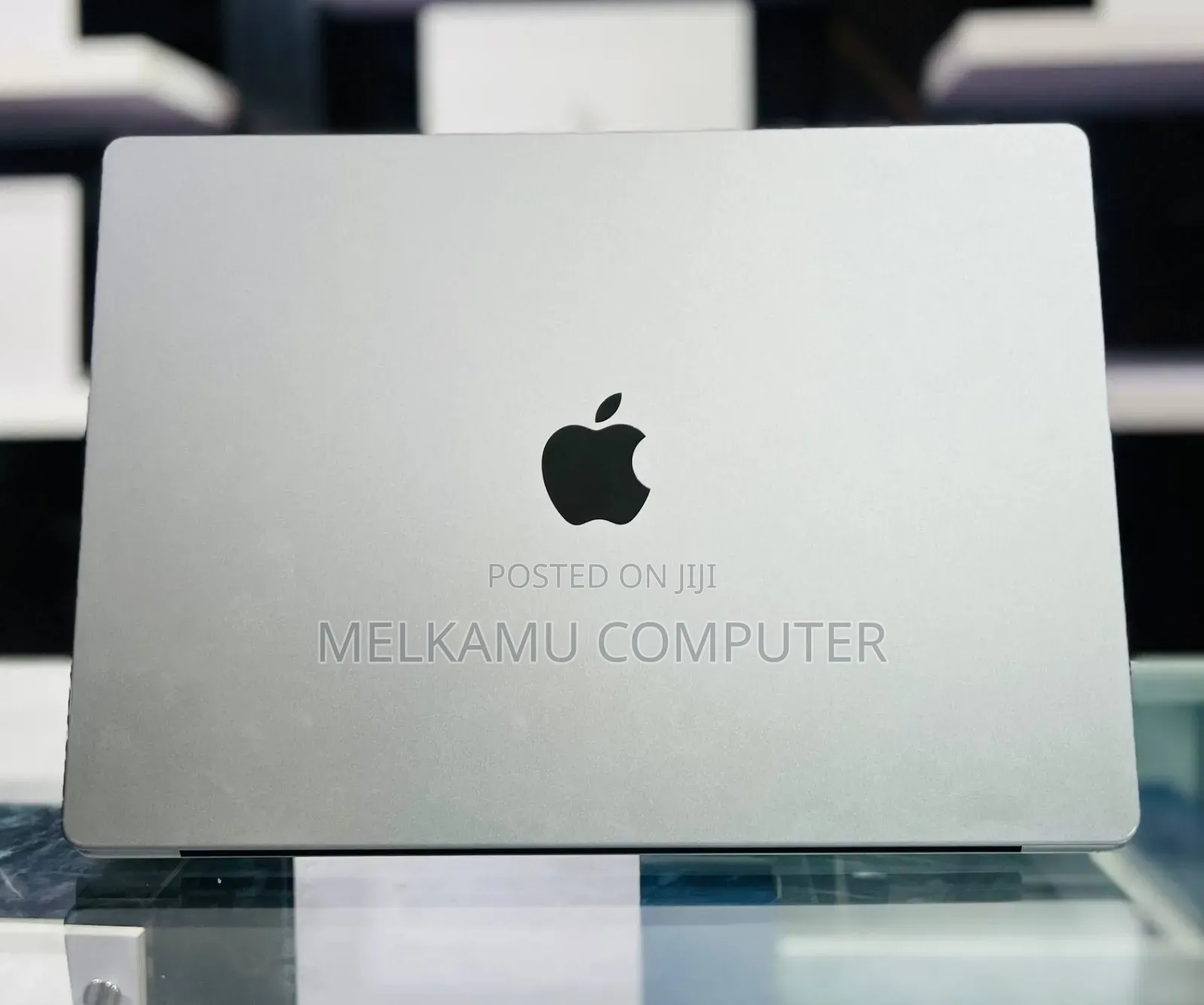 New Laptop Apple MacBook Pro 2021 M1 32GB Apple M1 SSD 512GB