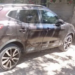Nissan Qashqai 2016 Gray