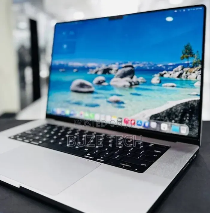 New Laptop Apple MacBook Pro 2021 M1 16GB Apple M1 Pro SSD 512GB