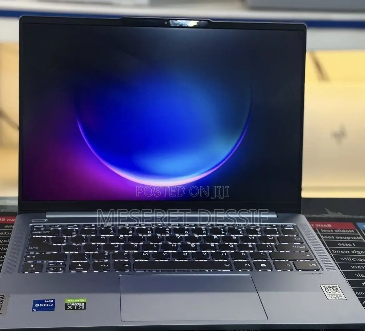 New Laptop Lenovo IdeaPad 1 16GB Intel Core i7 SSD 512GB