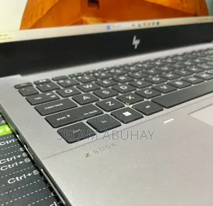 New Laptop HP ZBook Firefly 14 G10 32GB Intel Core i9 SSD 512GB