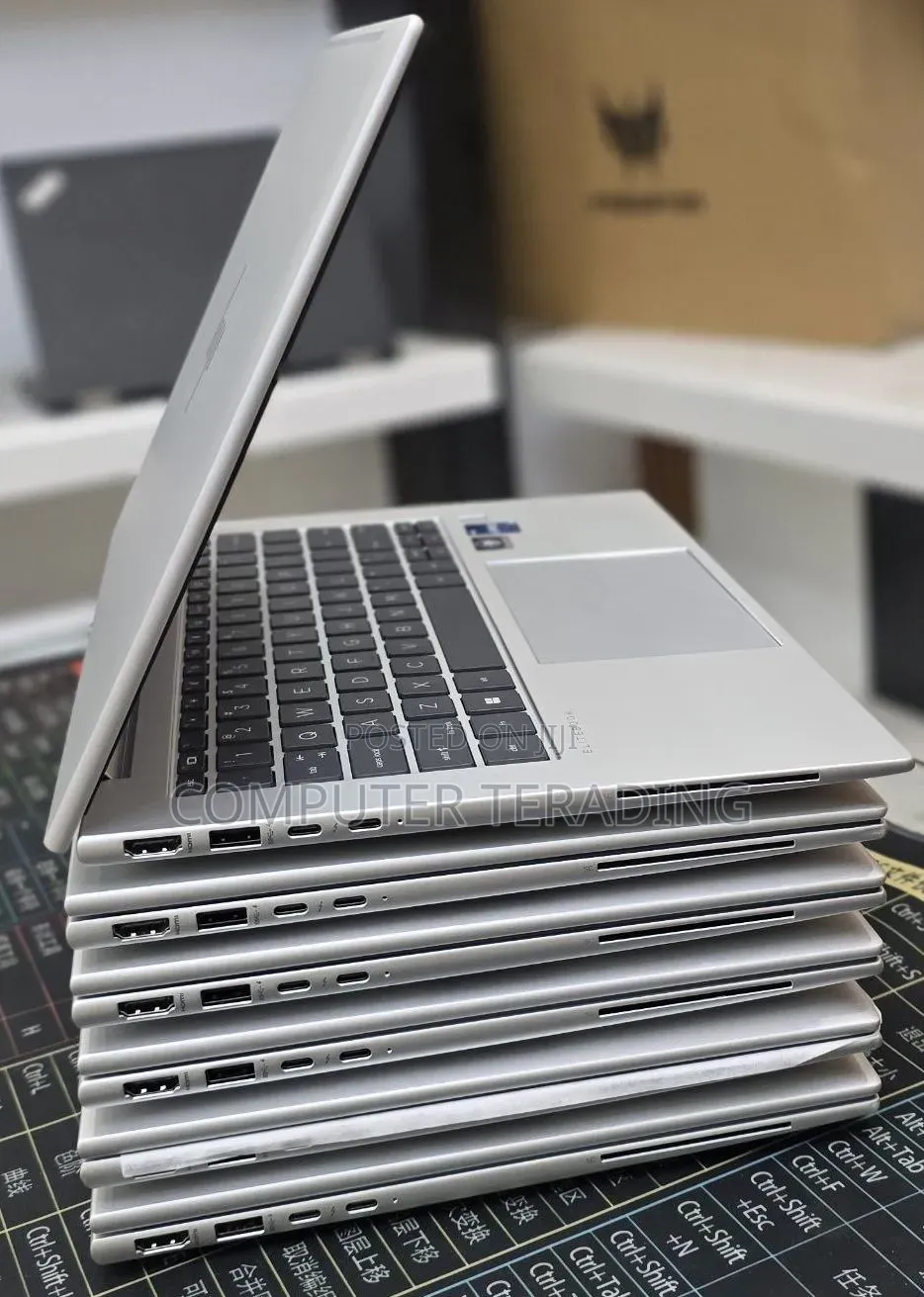 New Laptop HP EliteBook 840 G9 16GB Intel Core i7 SSD 512GB