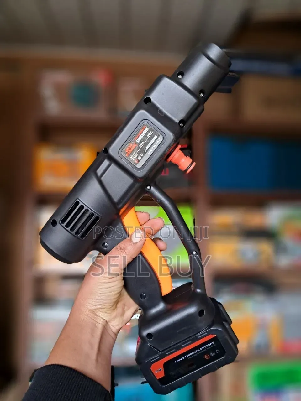 ኤዶን ፕሮማክስ (Edon Promax) የባትሪ መኪና ማጠቢያ ማሽን (Cordless Pressure Washer