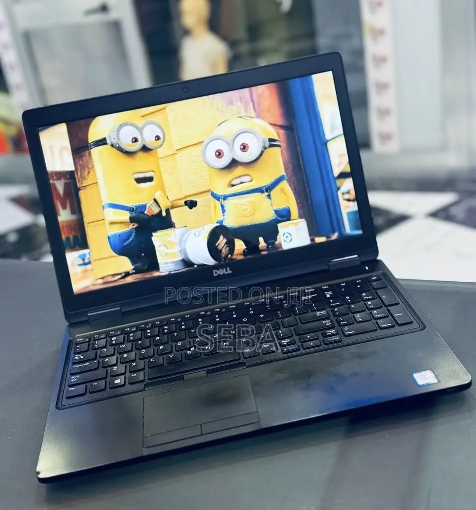 Laptop Dell Latitude 5590 8GB Intel Core i7 SSD 256GB