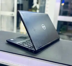 Laptop Dell Latitude 5590 8GB Intel Core i7 SSD 256GB