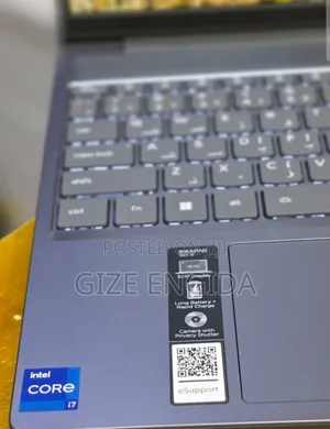 New Laptop Lenovo Ideapad 3 16GB Intel Core i7 SSD 512GB