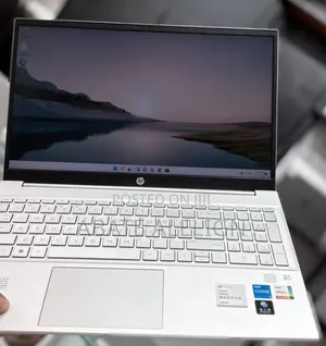 New Laptop HP Pavilion 14 16GB Intel Core i5 SSD 1T