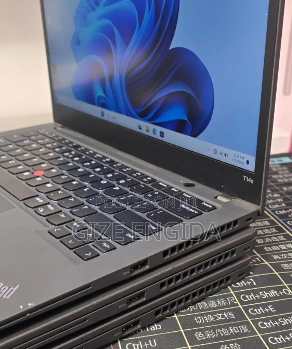 New Laptop Lenovo ThinkPad T14 16GB Intel Core i5 SSD 512GB
