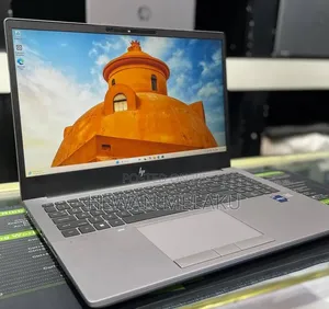 New Laptop HP 32GB Intel Core i9 SSD 512GB