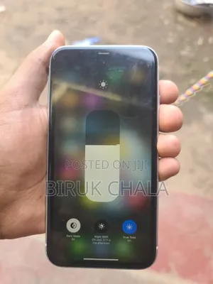 Apple iPhone 11 128 GB White