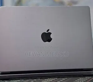 New Laptop Apple MacBook Pro 2021 M1 32GB Apple M1 Pro SSD 512GB