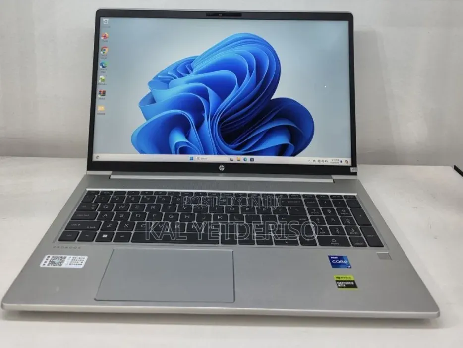 New Laptop HP 16GB Intel Core i7 SSD 1T