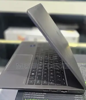 New Laptop HP ZBook 14 16GB Intel Core i7 SSD 512GB