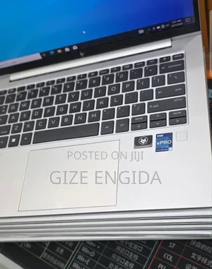 New Laptop HP EliteBook 840 G9 16GB Intel Core i7 SSD 512GB