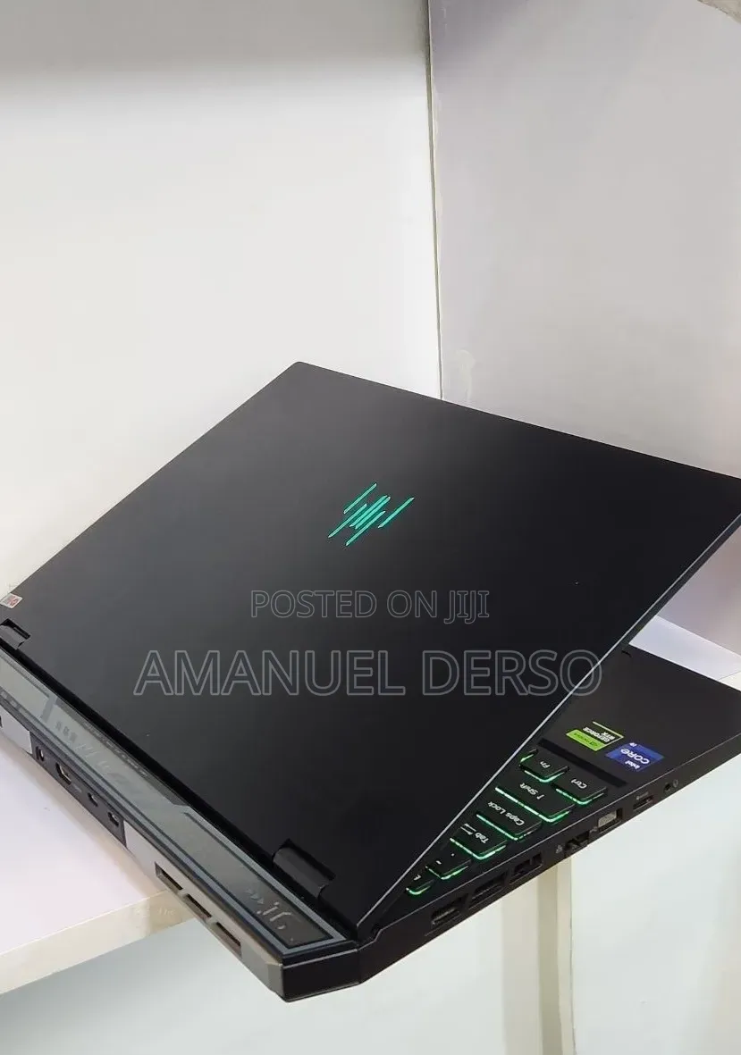New Laptop Acer Predator Helios Neo 16 16GB Intel Core i9 SSD 1T