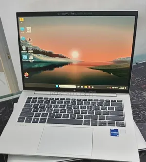 New Laptop HP EliteBook 840 G10 16GB Intel Core i7 SSD 512GB