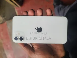 Apple iPhone 11 128 GB White