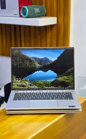 New Laptop HP EliteBook 840 G11 16GB Intel Core Ultra 7 SSD 512GB