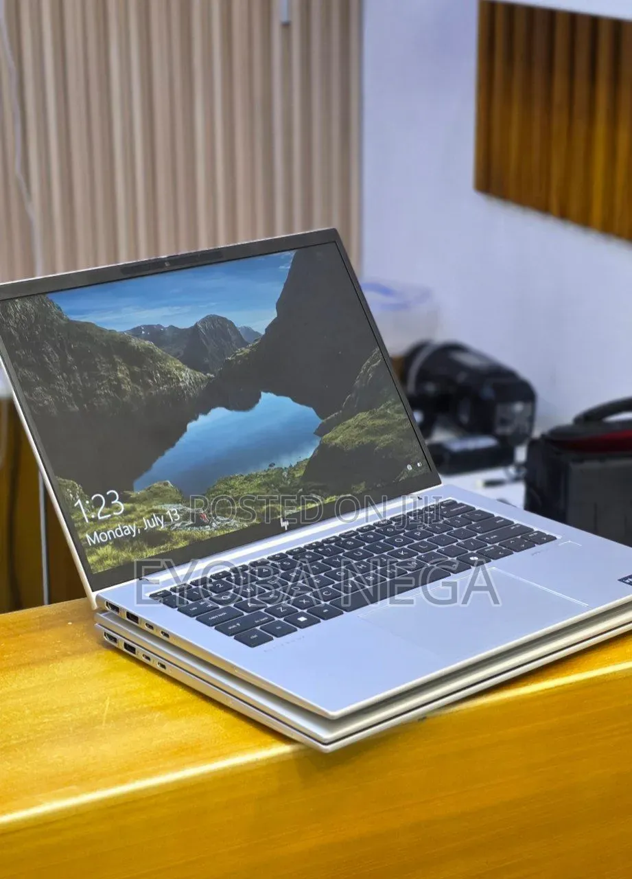 New Laptop HP EliteBook 840 G11 16GB Intel Core Ultra 7 SSD 512GB