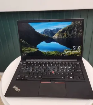 New Laptop Lenovo ThinkPad E14 Gen 4 16GB Intel Core i7 SSD 512GB