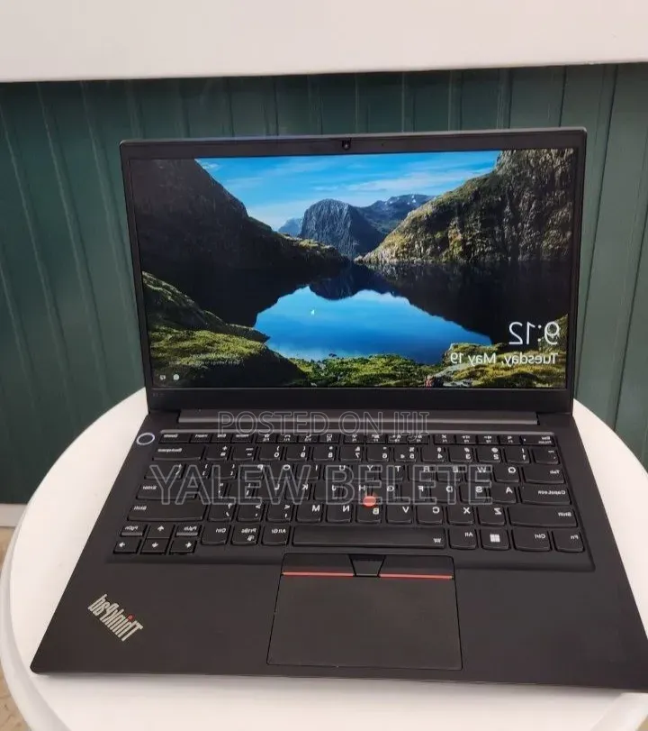 New Laptop Lenovo ThinkPad E14 Gen 4 16GB Intel Core i7 SSD 512GB