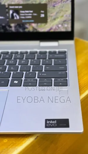 New Laptop HP EliteBook X360 1030 16GB Intel Core Ultra 7 SSD 512GB