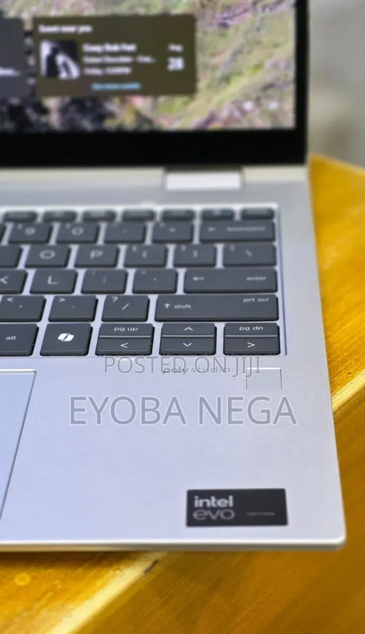 New Laptop HP EliteBook X360 1030 16GB Intel Core Ultra 7 SSD 512GB