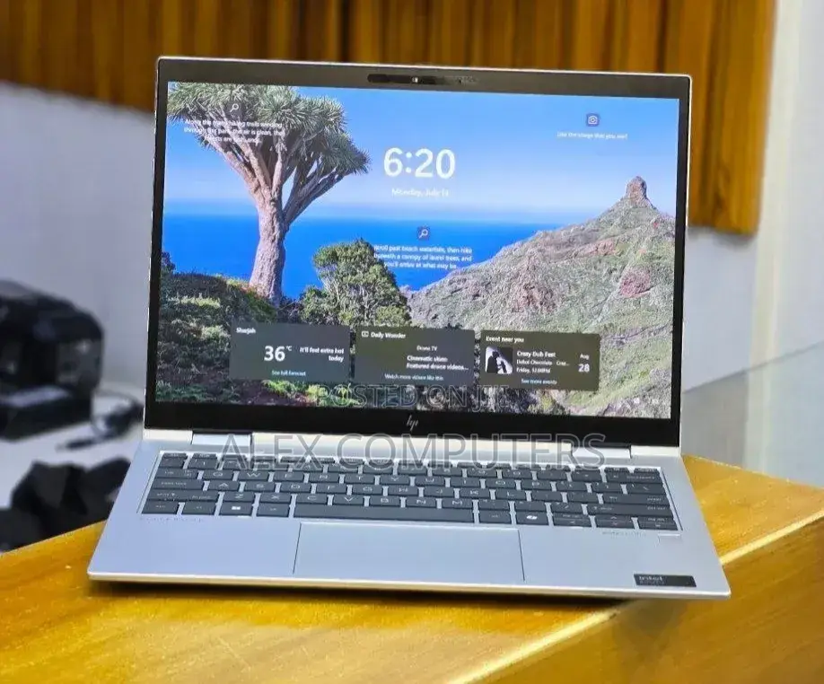 New Laptop HP Elitebook 830 G11 16GB Intel Core Ultra 7 SSD 512GB