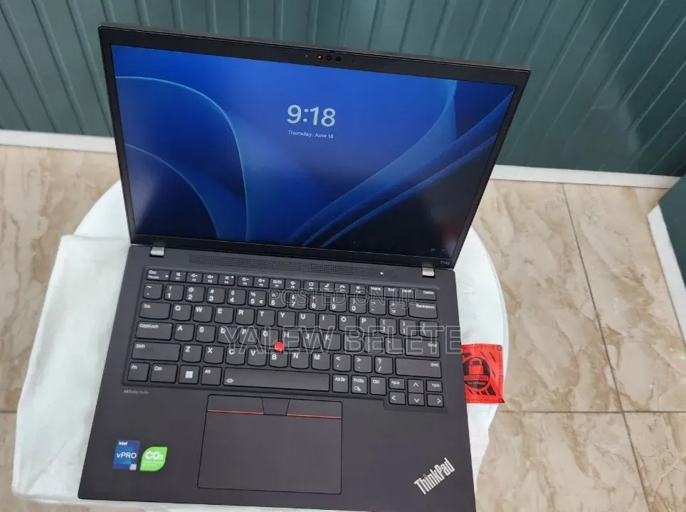 New Laptop Lenovo ThinkPad T14s G4 16GB Intel Core i7 SSD 1T
