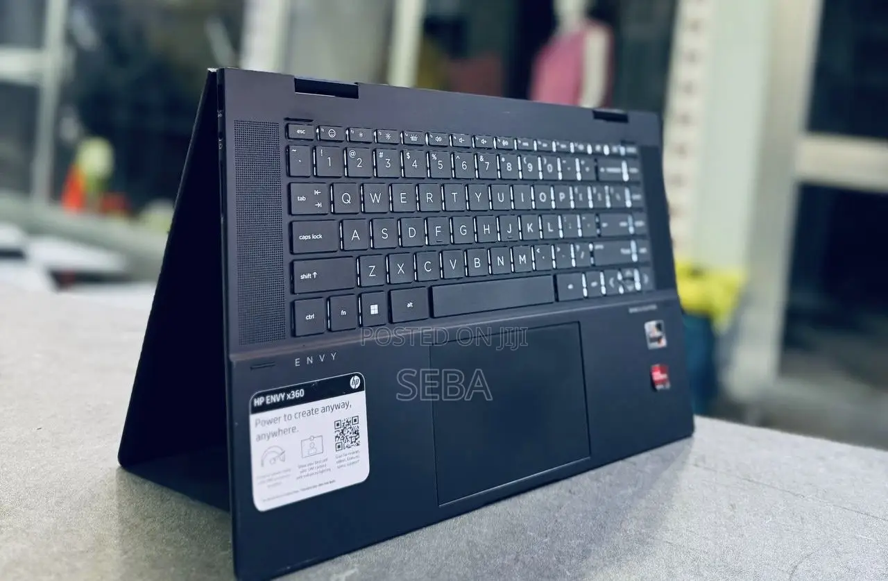 Laptop HP Envy x360 32GB AMD Ryzen 5 SSD 1T