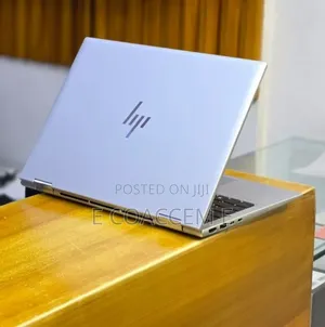 New Laptop HP Elitebook 830 G11 16GB Intel Core Ultra 7 SSD 512GB