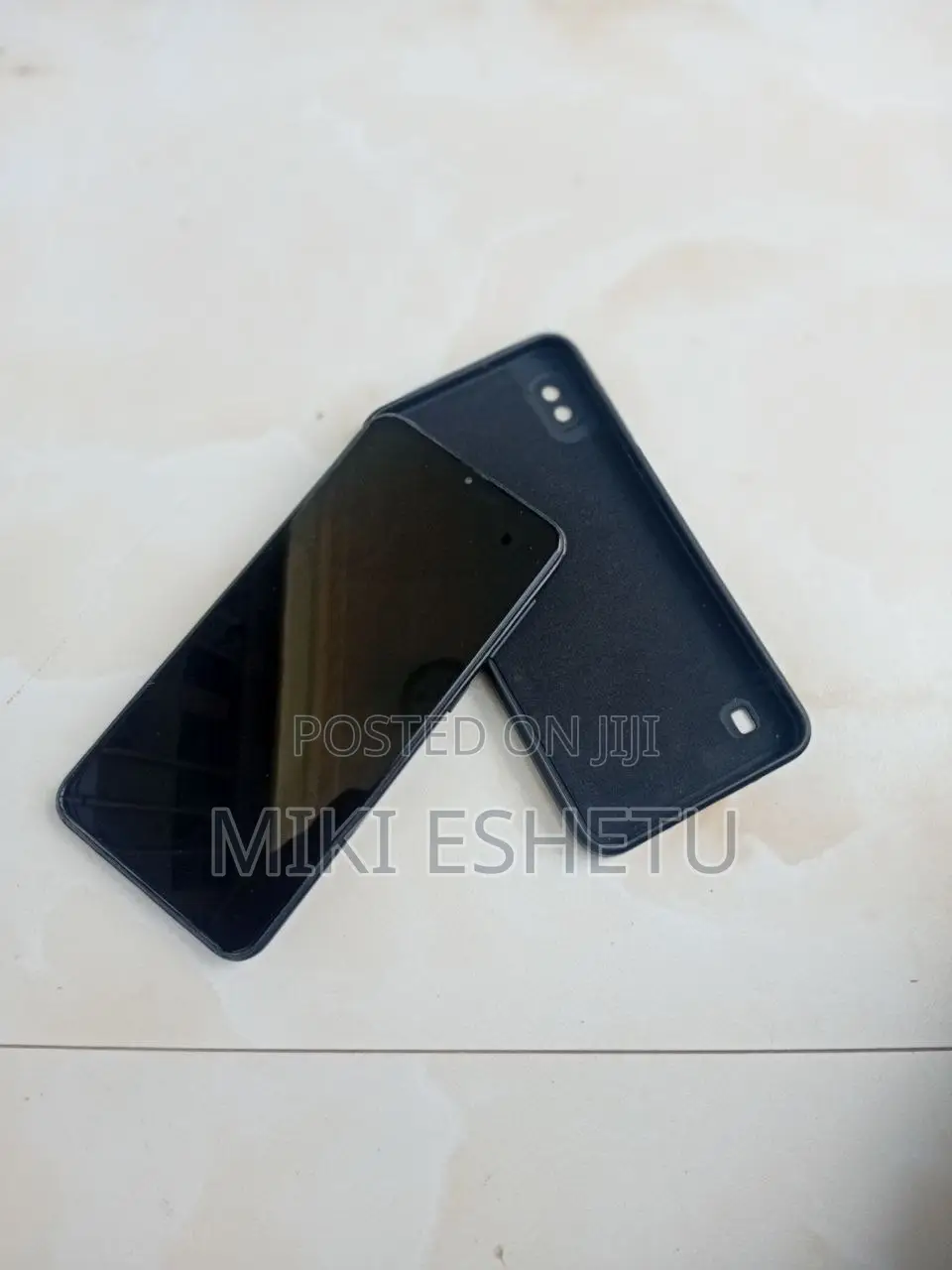 Samsung A10 32 GB Black