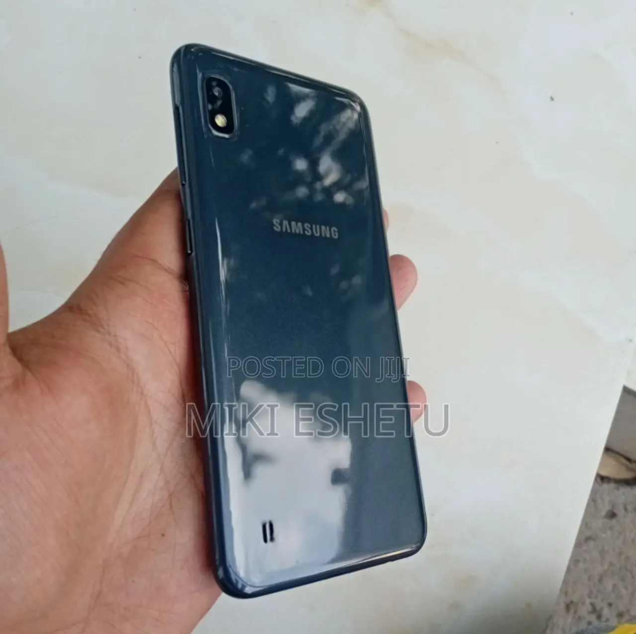 Samsung A10 32 GB Black