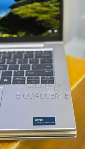 New Laptop HP 16GB Intel Core Ultra 7 SSD 512GB