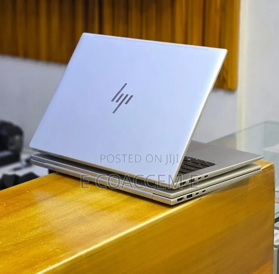 New Laptop HP 16GB Intel Core Ultra 7 SSD 512GB