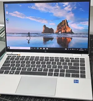 New Laptop HP EliteBook x360 1040 G7 16GB Intel Core i7 SSD 512GB