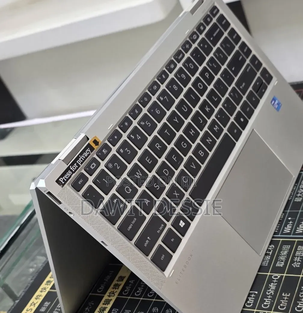 New Laptop HP EliteBook x360 1040 G7 16GB Intel Core i7 SSD 512GB