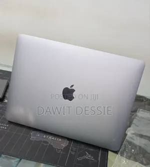 New Laptop Apple MacBook Air 2020 M1 16GB Apple M1 SSD 512GB