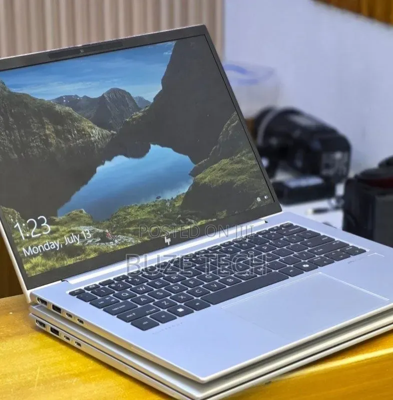 New Laptop HP EliteBook 840 G11 16GB Intel Core Ultra 7 SSD 512GB