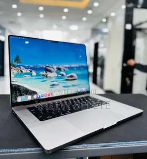 New Laptop Apple MacBook Pro 2021 M1 16GB Apple M1 Pro SSD 512GB