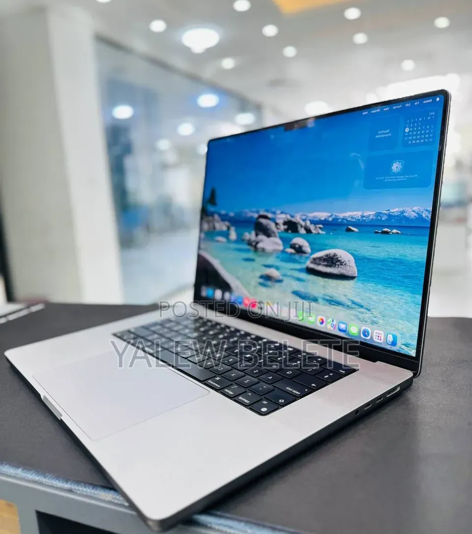 New Laptop Apple MacBook Pro 2021 M1 16GB Apple M1 Pro SSD 512GB