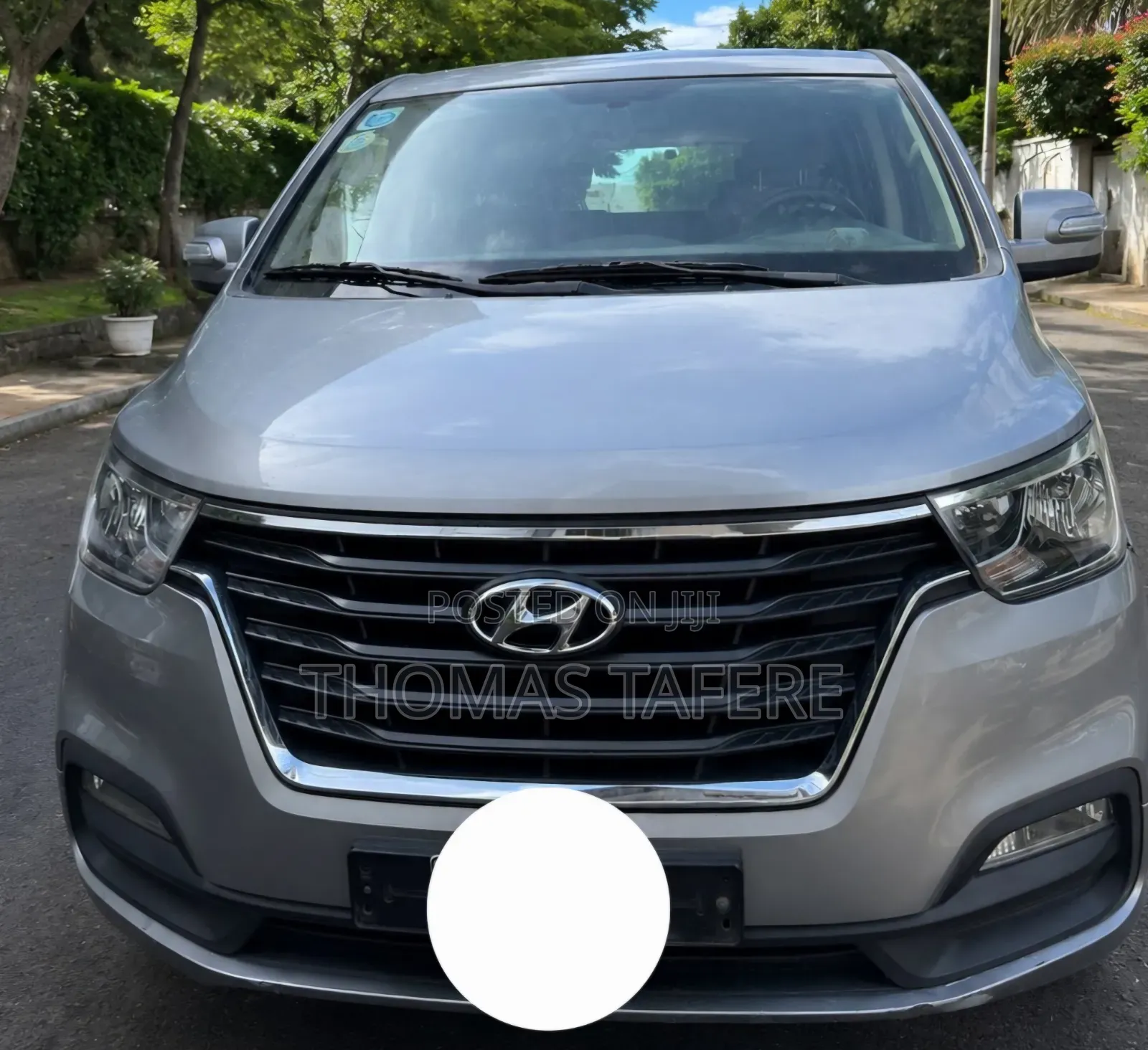 Hyundai Staria 2022 Silver