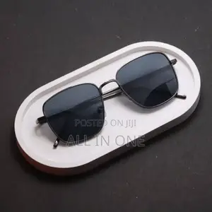 Black Frame Rectanglular Men’S Sunglasses