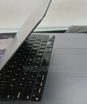 New Laptop Apple MacBook Air 2020 M1 16GB Apple M1 SSD 512GB