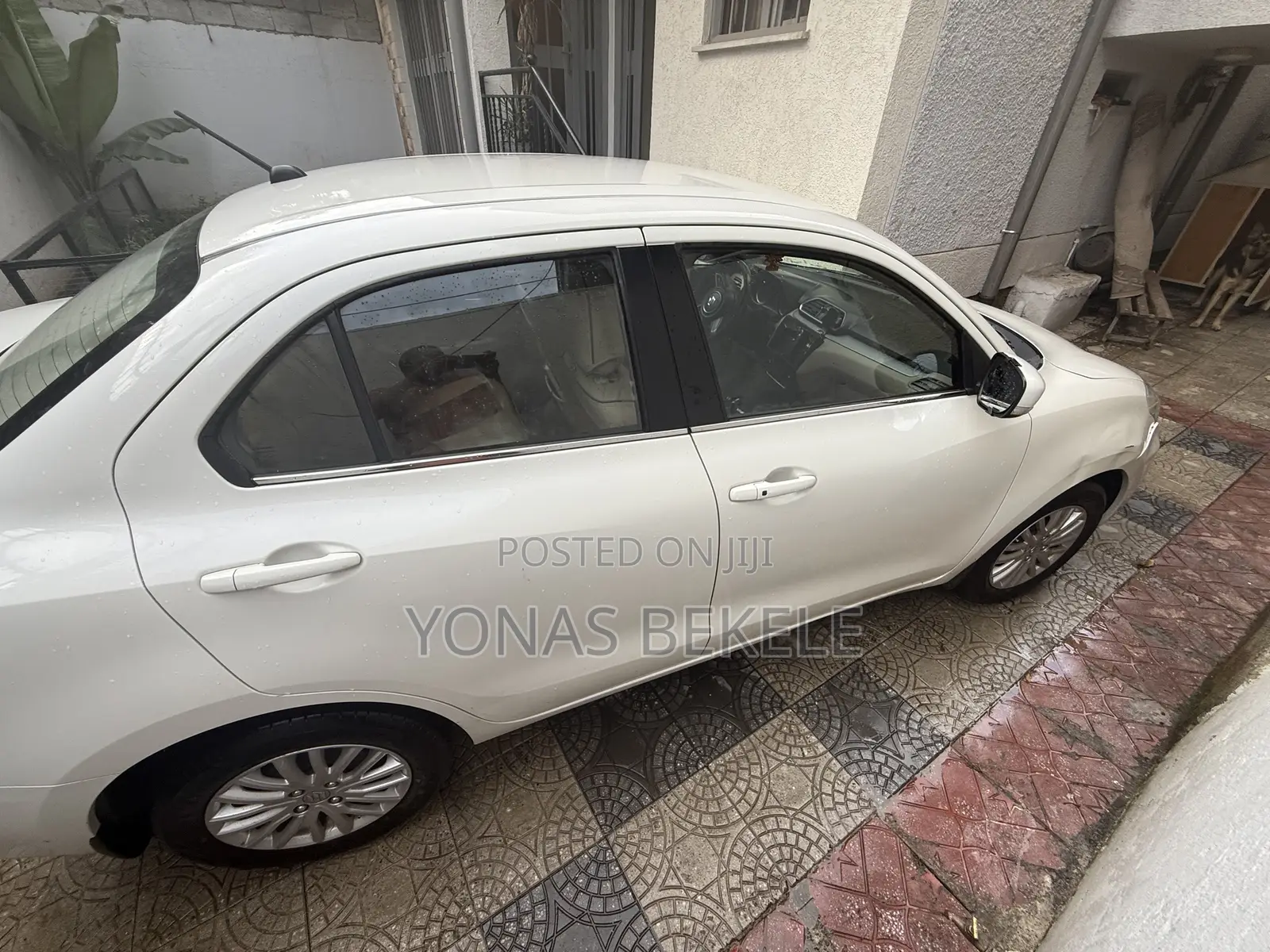 Suzuki Dzire 2022 White