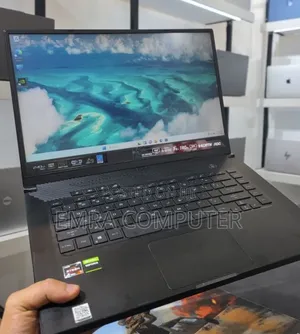 New Laptop Asus 16GB AMD Ryzen 7 SSD 512GB